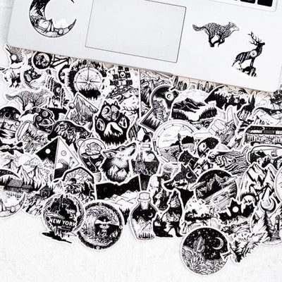 Stickers Noir et Blanc<br> Camping (50 pcs) Stickers Noir et Blanc Tresor Otaku